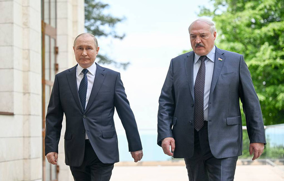 Vì sao ông Putin đến Belarus? - Ảnh 1.