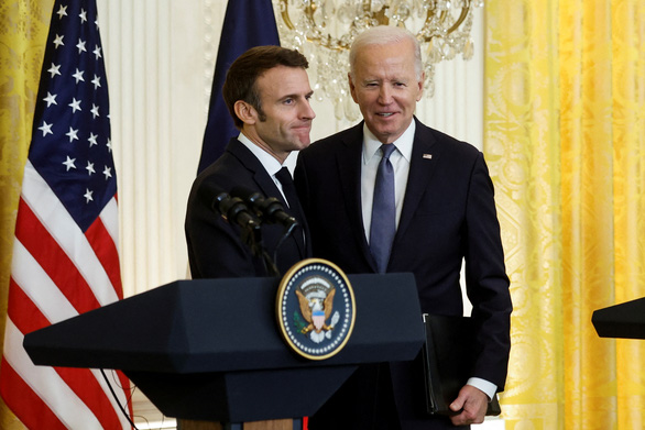 Tổng thống Mỹ, Pháp chỉ trích Tổng thống Putin nhưng sẵn sàng nói chuyện - Ảnh 1.
