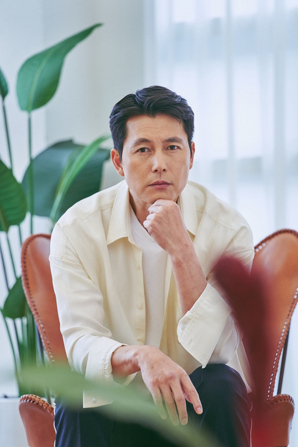 Ảnh đế Jung Woo Sung thần tượng mỗi mình Jin (BTS), xin fan đừng cầu hôn mình - Ảnh 3. Ảnh đế Jung Woo Sung thần tượng mỗi mình Jin (BTS), xin fan đừng cầu hôn mình - Ảnh 3.