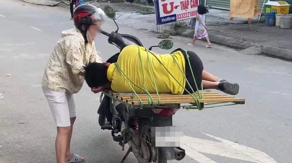 Muôn cách đưa các quý ông say xỉn không biết trời đất là gì về nhà - Ảnh 5. Muôn cách đưa các quý ông say xỉn không biết trời đất là gì về nhà - Ảnh 5.