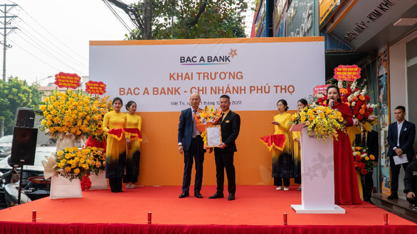 Ra mắt tại Phú Thọ, BAC A BANK tham gia vào vùng kinh tế Trung du Bắc bộ - Ảnh 4.