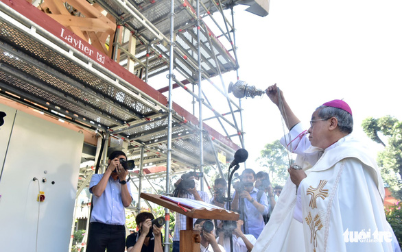 Khánh thành dàn giao hưởng chuông tại nhà thờ Đức Bà - Ảnh 2.