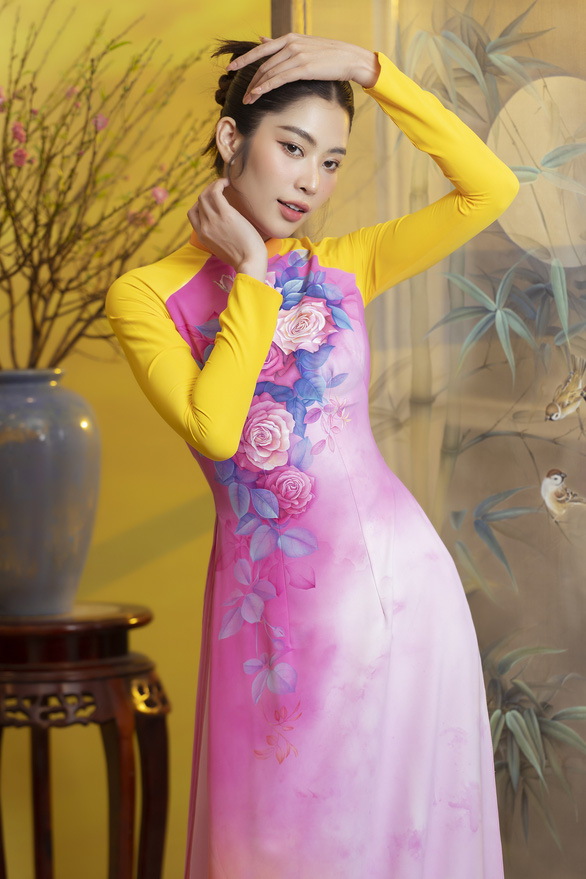 Trung Đinh lan tỏa hội họa trên lụa, quảng bá áo dài qua dự án Lụa hát trên vai - Ảnh 4.