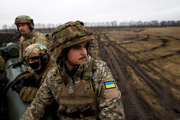 Ukraine: Nga đang tổn thất nặng nề ở Bakhmut, trọng tâm chiến sự miền đông - Ảnh 1.
