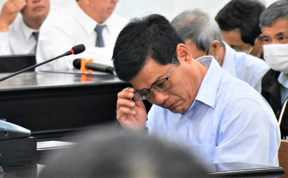 Hai cựu chủ tịch UBND tỉnh Khánh Hòa bị đề nghị 6 - 8 năm tù - Ảnh 4.