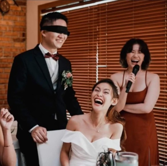 Cô gái luyện cười để có ảnh cưới đẹp để đời - Ảnh 10. Cô gái luyện cười để có ảnh cưới đẹp để đời - Ảnh 10.