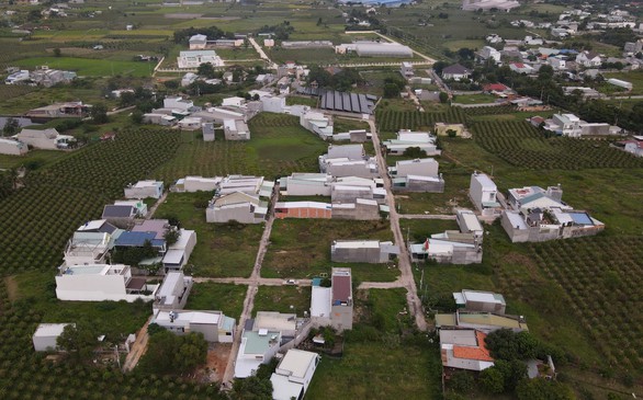 Vụ sai phạm đất đai Phan Thiết: Đã tháo gỡ ngăn chặn giao dịch 90 thửa - Ảnh 1. Vụ sai phạm đất đai Phan Thiết: Đã tháo gỡ ngăn chặn giao dịch 90 thửa - Ảnh 1.