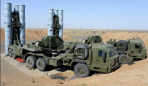 Một tên lửa S-300 của Ukraine rơi xuống Belarus? - Ảnh 1.