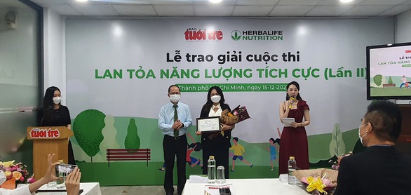 Báo Tuổi Trẻ trao giải Cuộc thi clip Lan Tỏa Năng Lượng Tích Cực lần 3 - Ảnh 1. Báo Tuổi Trẻ trao giải Cuộc thi clip Lan Tỏa Năng Lượng Tích Cực lần 3 - Ảnh 1.