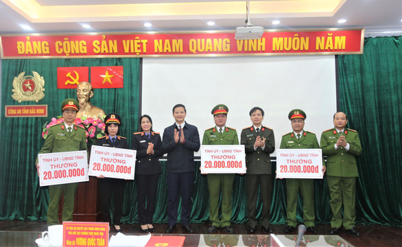 Vụ vợ chồng giáo viên bị sát hại: Nghi phạm khai giết người để ngăn cản đám cưới của bạn gái - Ảnh 2.