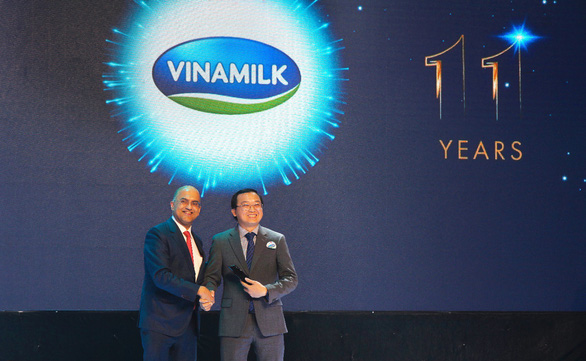 Vinamilk vào Top 50 công ty kinh doanh hiệu quả nhất Việt Nam năm thứ 11 liên tiếp - Ảnh 2.