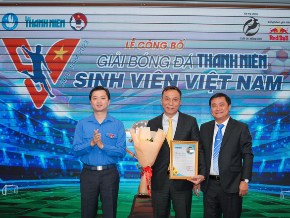 Bóng đá sinh viên Việt Nam có sân chơi chuyên nghiệp - Ảnh 1.