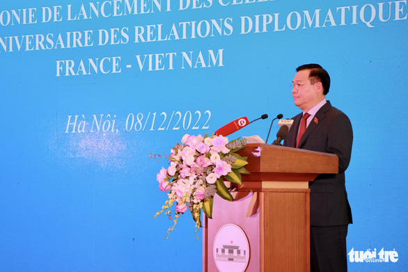 Chủ tịch Thượng viện Pháp: Mong chạm tới trái tim người Việt Nam - Ảnh 3.