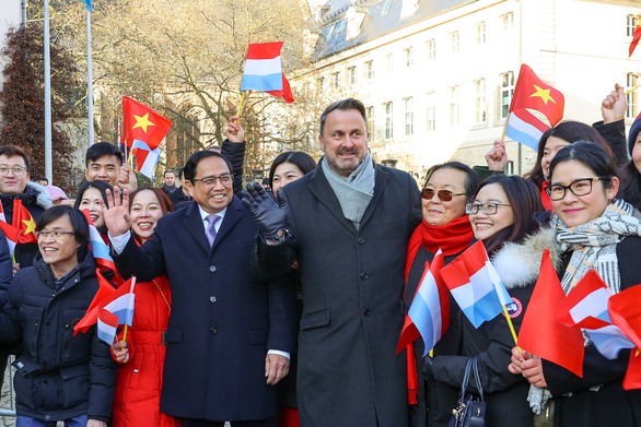 Lễ đón chính thức Thủ tướng Phạm Minh Chính thăm Đại công quốc Luxembourg - Ảnh 3. Lễ đón chính thức Thủ tướng Phạm Minh Chính thăm Đại công quốc Luxembourg - Ảnh 3.