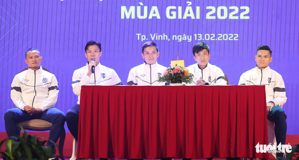 SLNA ra mắt nhà đồng tài trợ, đặt mục tiêu vào top 3 V-League 2022 - Ảnh 2.