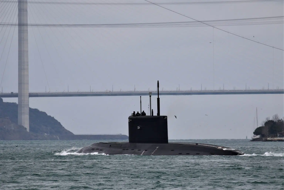 Nga điều thêm tàu ngầm mang tên lửa tới Biển Đen - Ảnh 1.