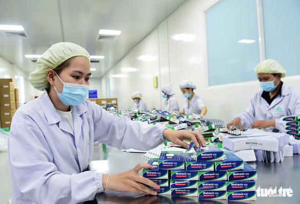 Tăng tốc sản xuất thuốc trị COVID-19 của Việt Nam, giá bán dự kiến 300.000 đồng/hộp - Ảnh 2.