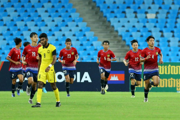 Thắng U23 Malaysia hai trận, U23 Lào lần đầu vào bán kết U23 Đông Nam Á - Ảnh 3.