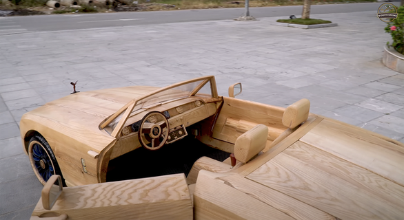 Hotgirl làng xe khen hết lời chiếc Rolls-Royce tự chế từ gỗ của người Việt - Ảnh 7.
