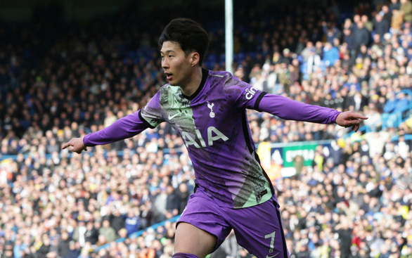 Đại thắng Leeds, Tottenham sống lại hy vọng vào top 4 - Ảnh 3.