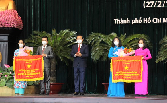 Bí thư Nguyễn Văn Nên: Lịch sử TP.HCM sẽ mãi mãi khắc ghi sự đóng góp của lực lượng y tế - Ảnh 3. Bí thư Nguyễn Văn Nên: Lịch sử TP.HCM sẽ mãi mãi khắc ghi sự đóng góp của lực lượng y tế - Ảnh 3.
