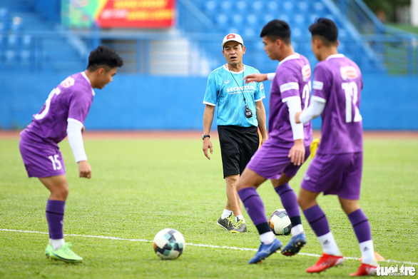 Huấn luyện viên trưởng U23 Việt Nam hiểu rõ lối chơi của U23 Singapore - Ảnh 1.