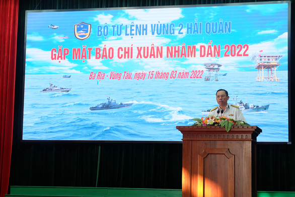 Bộ tư lệnh Vùng 2 Hải quân gặp mặt báo chí đầu năm 2022 - Ảnh 1.