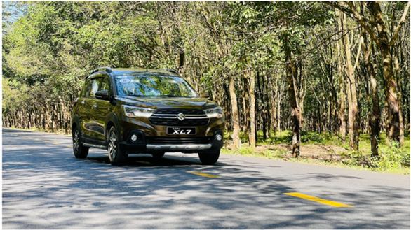 SUV đô thị thành xu hướng, Suzuki XL7 thêm nổi bật - Ảnh 1.