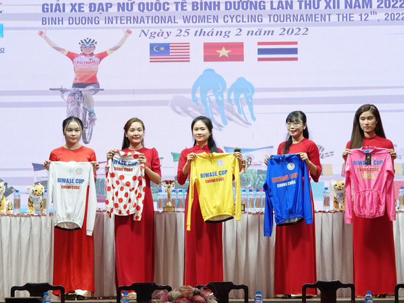 Ba đội đua nước ngoài rút khỏi Biwase Cup 2022 vì COVID-19 - Ảnh 1.