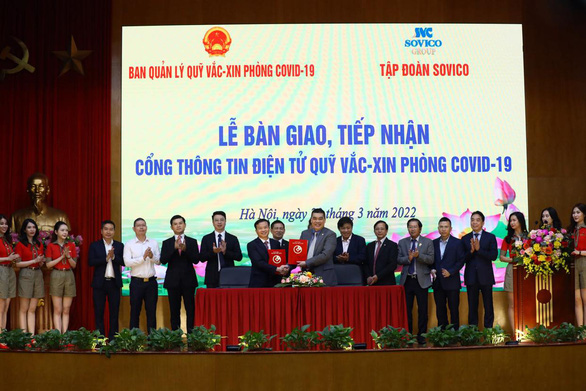 Sovico bàn giao cổng thanh toán trực tuyến Quỹ vắc xin phòng COVID-19 cho Bộ Tài chính - Ảnh 4. Sovico bàn giao cổng thanh toán trực tuyến Quỹ vắc xin phòng COVID-19 cho Bộ Tài chính - Ảnh 4.