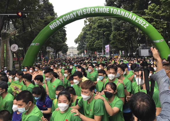 Hơn 30.000 người tham gia Ngày chạy Olympic vì sức khỏe toàn dân - Ảnh 1.