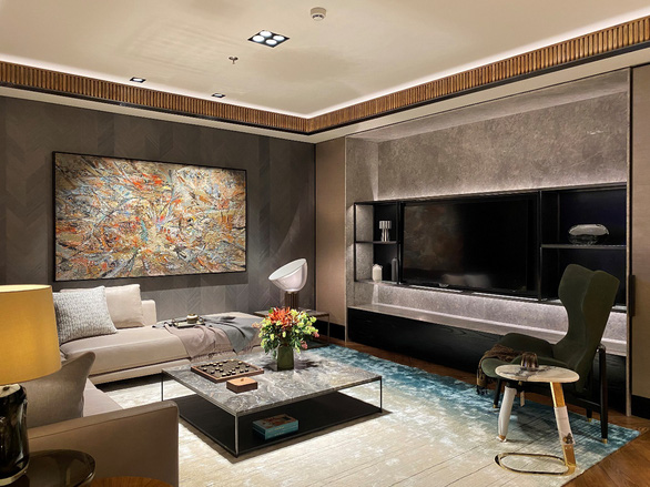 Thiết kế nội thất tinh xảo bậc nhất bên trong nhà mẫu dự án The Ritz-Carlton Residences, Hanoi phát triển bởi Masterise Homes.