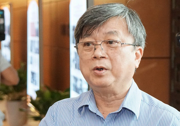 Đại biểu Quốc hội đề nghị làm rõ liệu có ai chống lưng để ông Trịnh Văn Quyết bán cổ phiếu chui - Ảnh 2.
