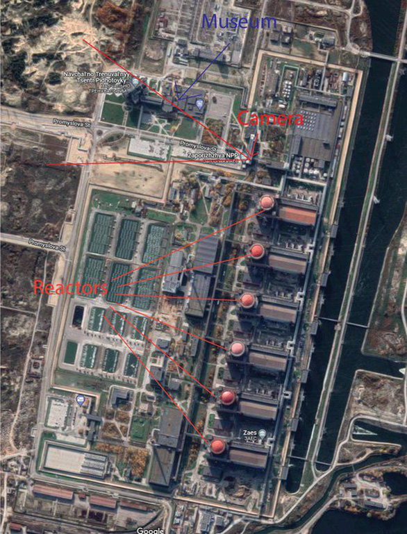 Nhà máy điện hạt nhân Zaporizhzhia vẫn an toàn sau khi bị cháy - Ảnh 2.