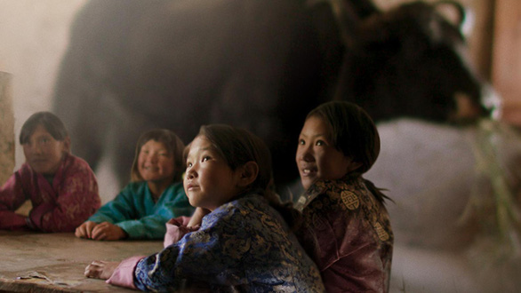 Lunana: A yak in the classroom của Bhutan - Điện ảnh tinh khiết ở nơi cao nhất thế giới - Ảnh 1.