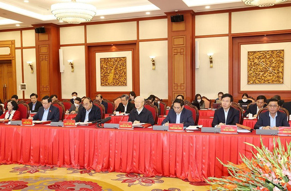 Bộ Chính trị thống nhất ban hành nghị quyết mới về phát triển thủ đô Hà Nội - Ảnh 2.