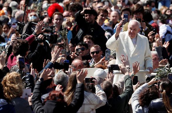 Giáo hoàng Francis kêu gọi ngừng bắn ở Ukraine dịp lễ Phục sinh - Ảnh 1.