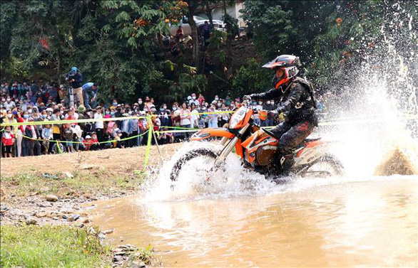 Giải đua mô tô địa hình Việt Nam năm 2022 Sơn La - Ảnh 3.