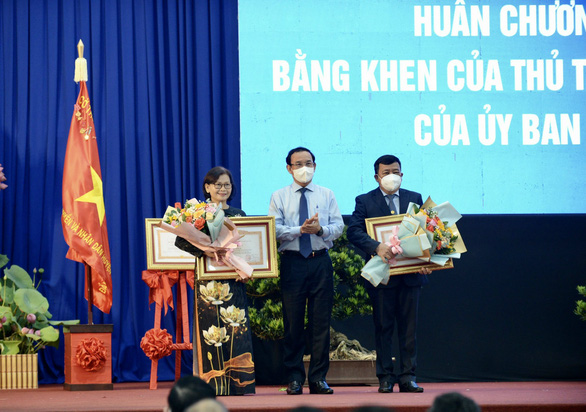 Chủ tịch nước Nguyễn Xuân Phúc tặng Huân chương Lao động cho huyện Củ Chi, TP.HCM - Ảnh 3.