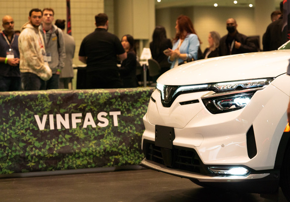 VinFast hợp tác với Electrify America cung cấp giải pháp sạc xe điện - Ảnh 1.