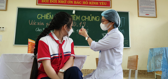 Quảng Ninh bắt đầu tiêm vắc xin COVID-19 cho trẻ 5-12 tuổi - Ảnh 4.