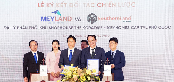 Lễ ký kết đại lý phân phối chiến lược The Koradise Meyhomes Capital Phú Quốc - Ảnh 2. Lễ ký kết đại lý phân phối chiến lược The Koradise Meyhomes Capital Phú Quốc - Ảnh 2.