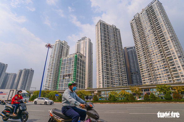 Chỉ số giá nhà ở Việt Nam cao hơn 20 lần so với thu nhập trung bình - Ảnh 1.