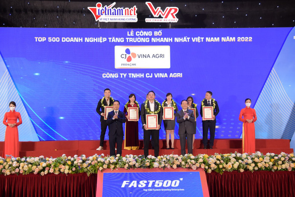 CJ VINA AGRI vinh dự nhận giải thưởng FAST500 - Ảnh 2.