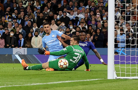 Man City đánh bại Real Madrid trong trận cầu có 7 bàn thắng - Ảnh 3.