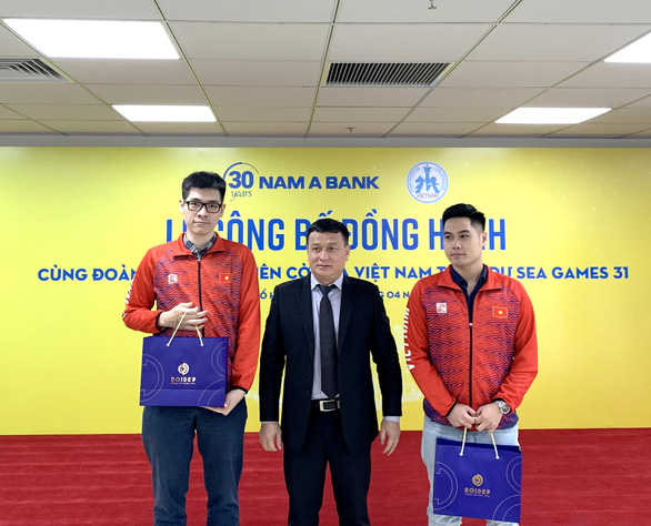 Treo thưởng 300 triệu đồng cho đội tuyển cờ vua Việt Nam trước thềm SEA Games 31 - Ảnh 1.