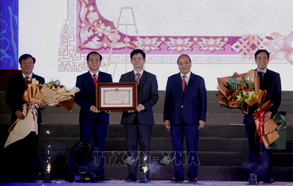 Quảng Trị nhận Huân chương Hồ Chí Minh nhân kỷ niệm 50 năm giải phóng - Ảnh 1.