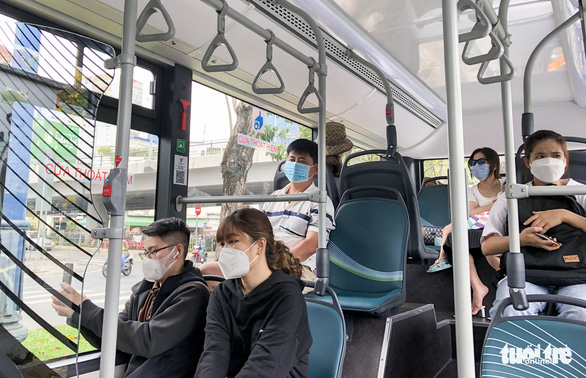 TP.HCM: Xe buýt điện phục vụ gần 40.000 khách trong tháng đầu tiên - Ảnh 2.