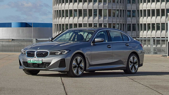 BMW 3-Series hiện tại sẽ là thế hệ cuối cùng chạy động cơ đốt trong - Ảnh 3.