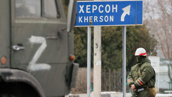 Nga nói để người dân Kherson quyết định có sáp nhập vào Nga hay không - Ảnh 1.
